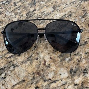Quay Aviator style sunglasses
